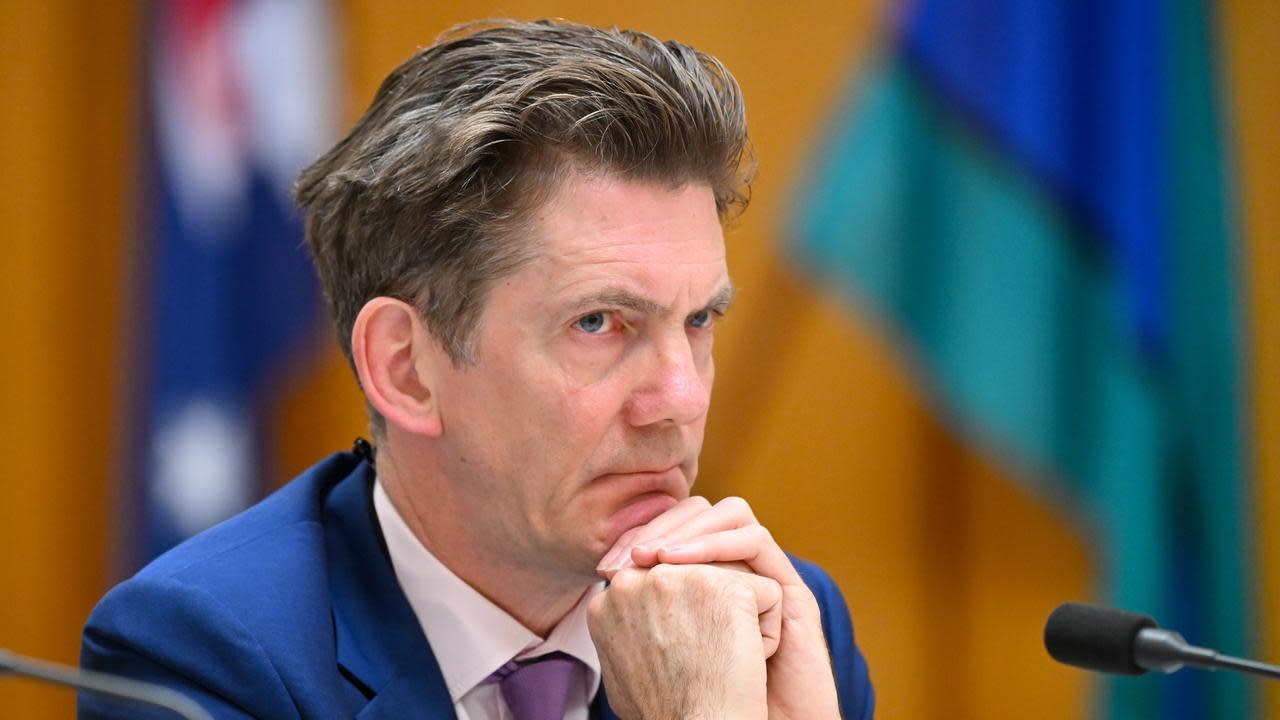 Markets are asleep at the wheel, RBA warns of hidden global risks