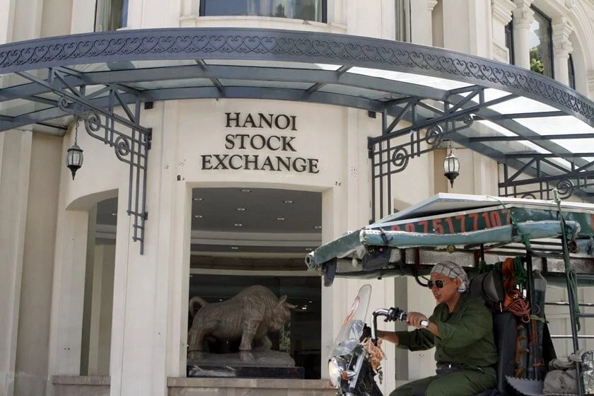 Vietnam brokerage IPO deepens equity market liquidity