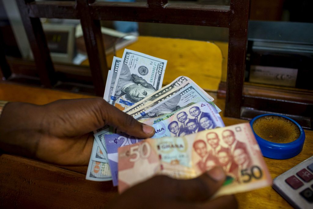 Ghana Tightens Money, Stabilizes the Cedi