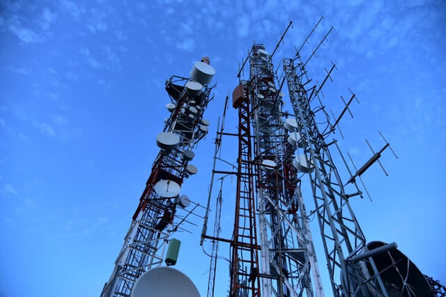 Mozambique reforms telecom rules to attract capital